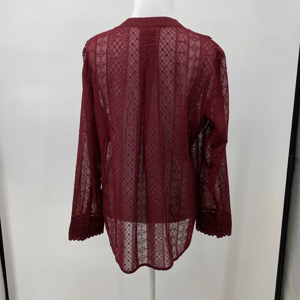 Chico's Popover Blouse Womens Size 1 8/10 M Burgundy Red V-Neck See Through Lace - Picture 7 of 13